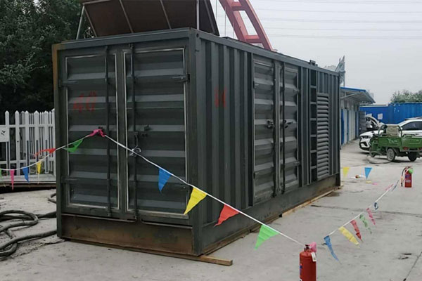 定远发电机租赁空气滤清器多久更换一次?