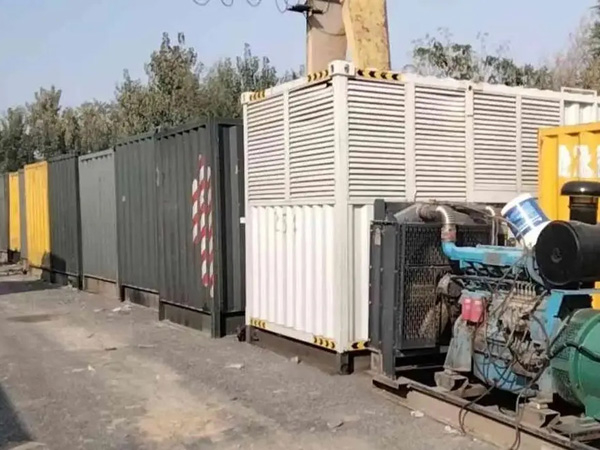 定远200KW柴油发电机机组每小时油耗是多少?